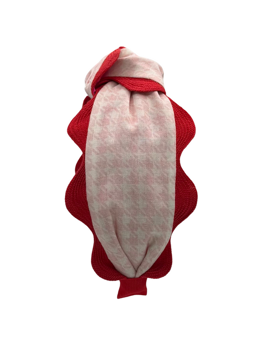 Jumbo Red Scallop on Houndstooth