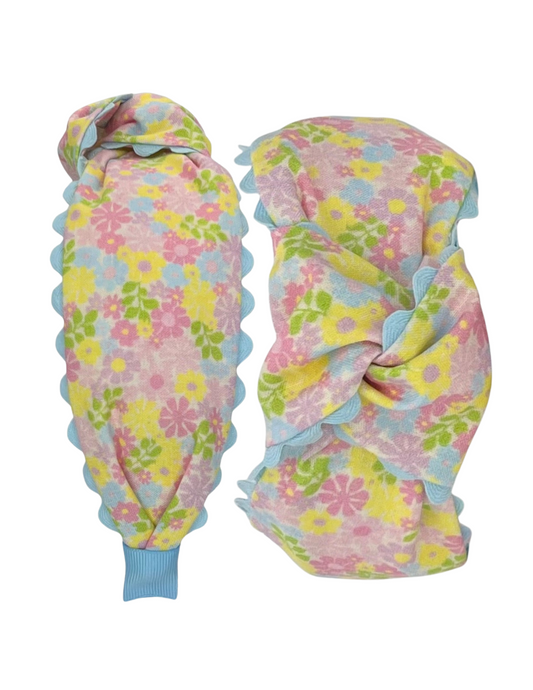 Baby Blue Scallop on Retro Floral