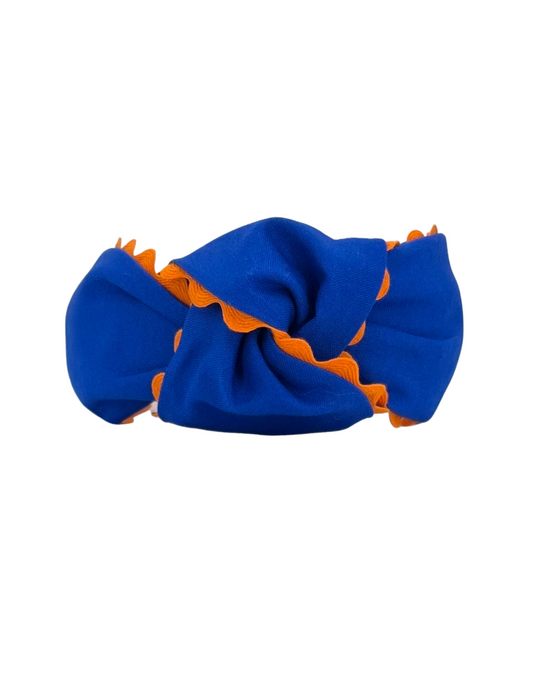 Orange Scallop on Royal Blue