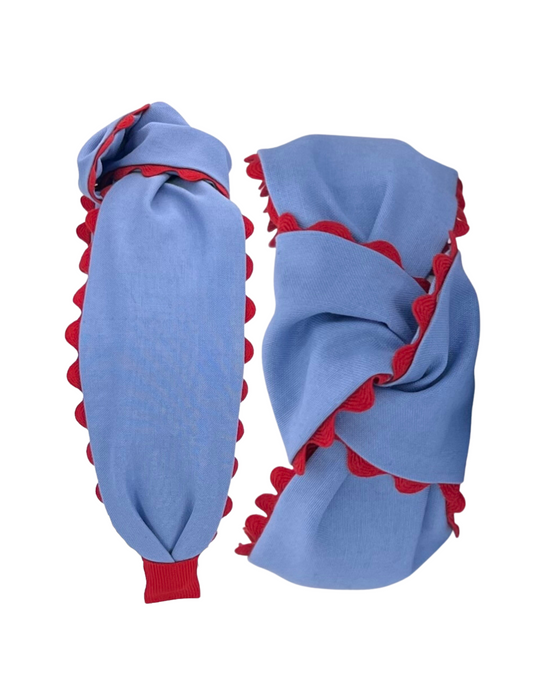 Red Scallop on Powder Blue